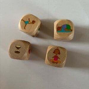 Wooden Kids Yoga Dice Set Mindfulness Game Movement Activity Montessori Stem